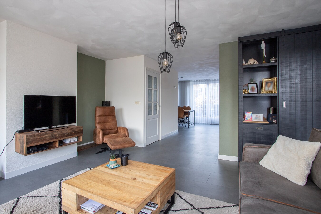 Moderne en instapklare bovenwoning in het hart van Hapert – met dakterras en energielabel A. 