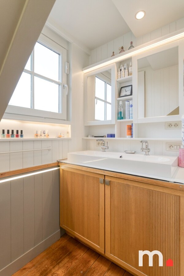 Rustig gelegen karaktervolle villa te Heule! 