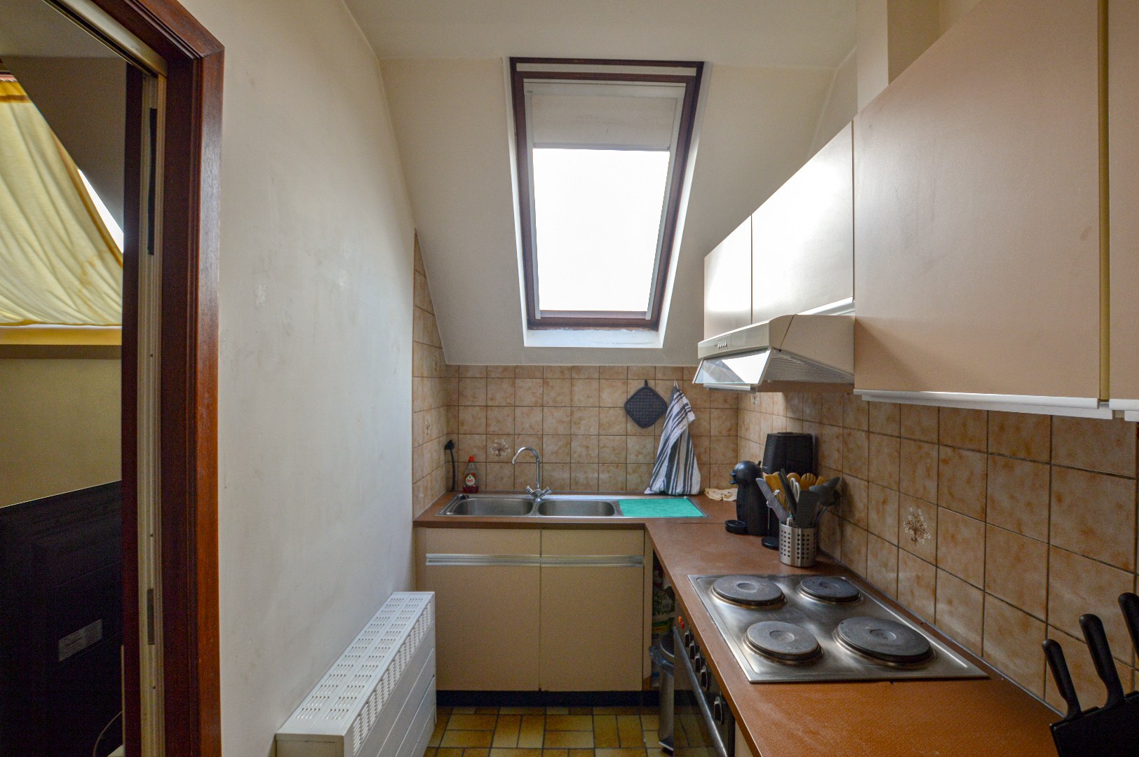 Interessante opbrengsteigendom met 5 volledig verhuurde appartementen in het centrum van Oudenburg 