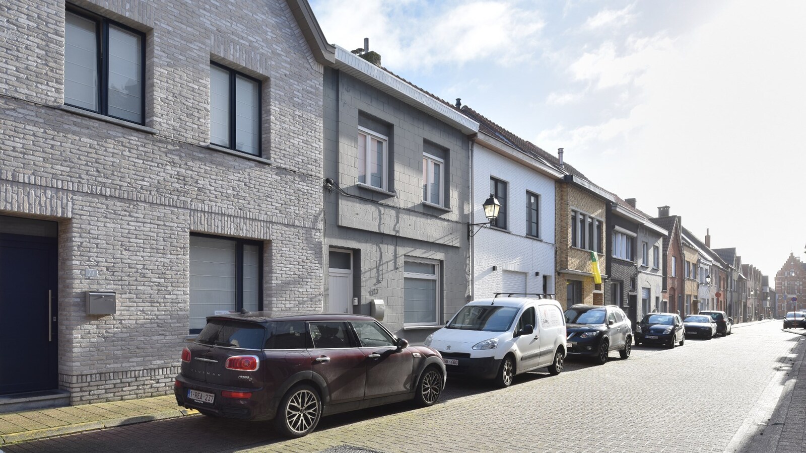 Knap gerenoveerde en ruime gezinswoning vlakbij het centrum &amp; strand 