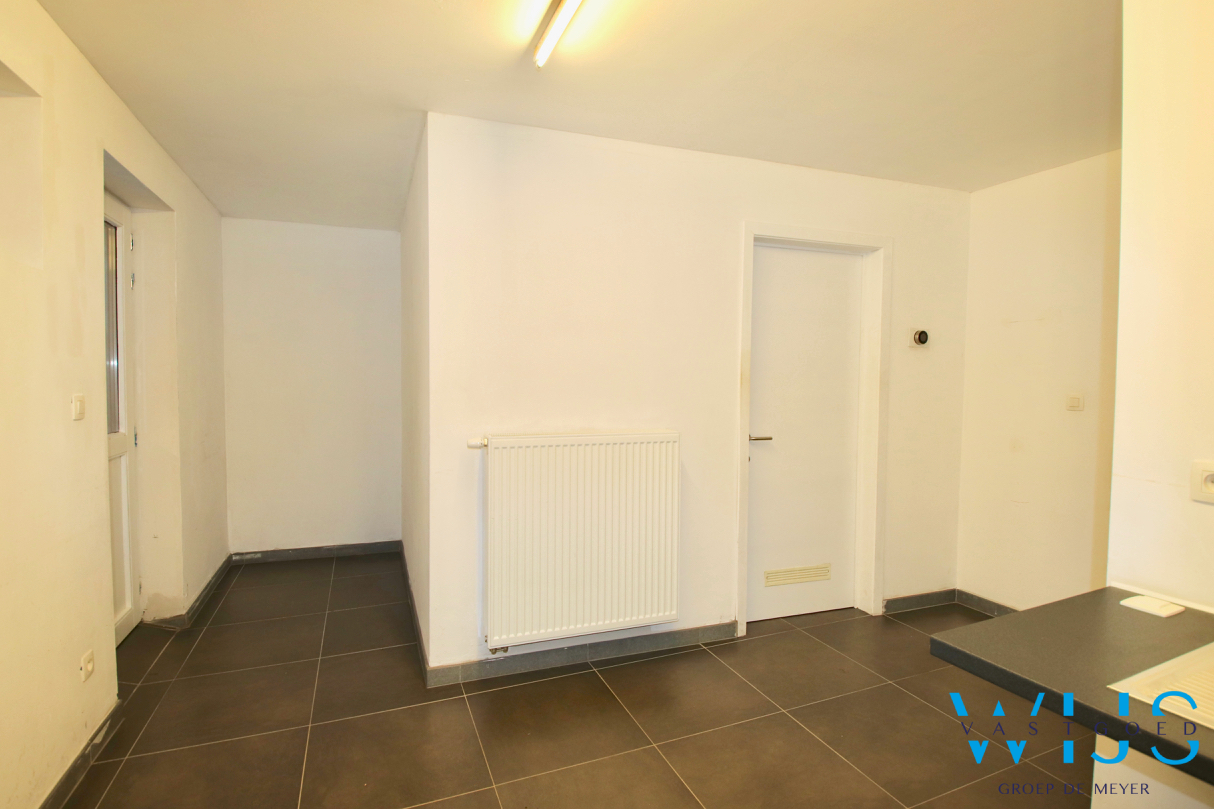 Zeer goed gelegen kantoorruimte te CENTRUM EVERGEM ! 