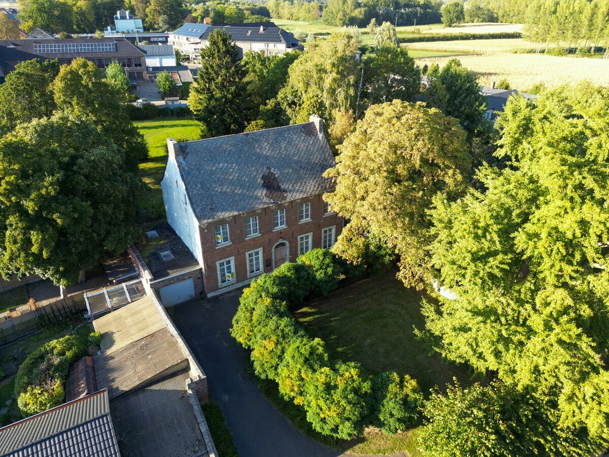 UNIEKE opportuniteit - Voormalige pastorie te Geetbets. 