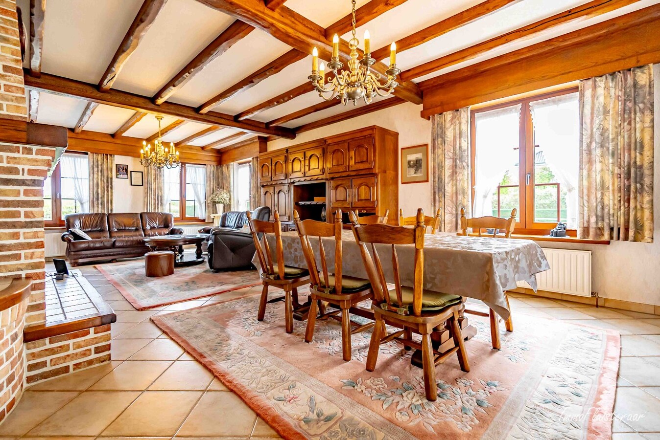 Grande maison avec des prairies et une serre sur environ 1,2 ha à Hoogstraten 