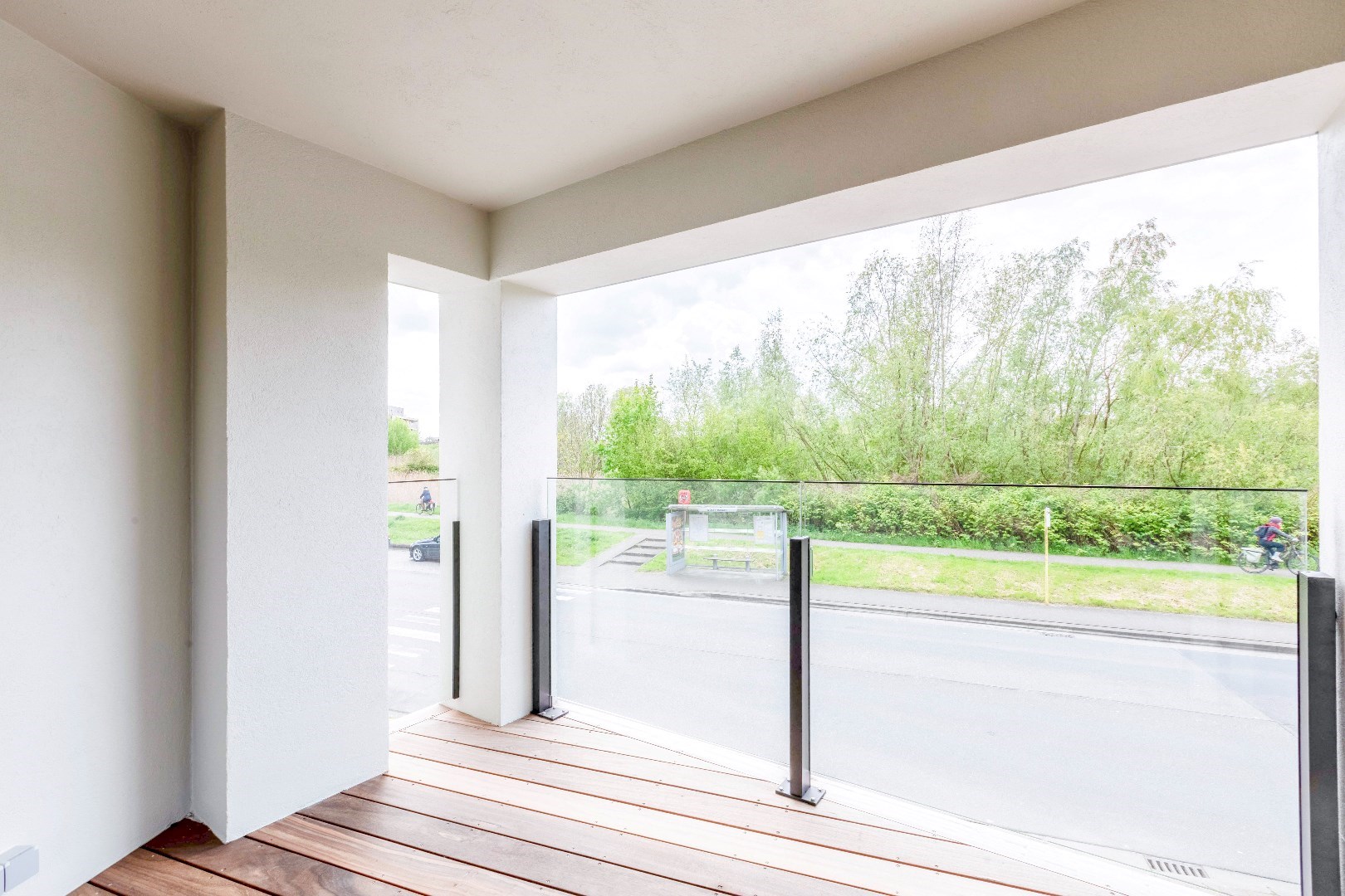 Prachtig gerenoveerd 3 slaapkamer appartement nabij Gent centrum 