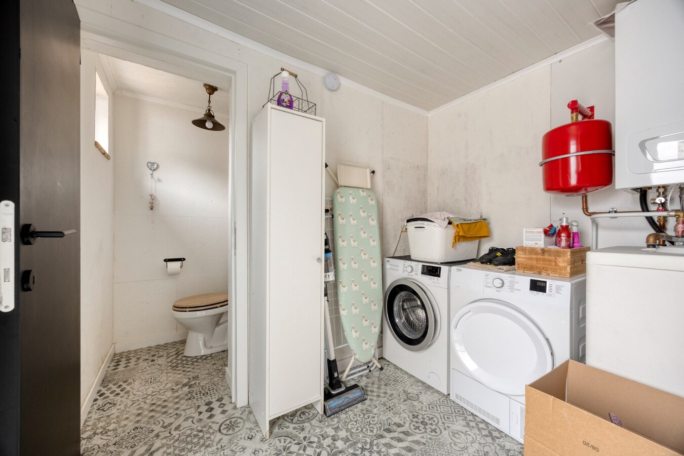 Instapklare woning met 3 slaapkamers en tuin. 