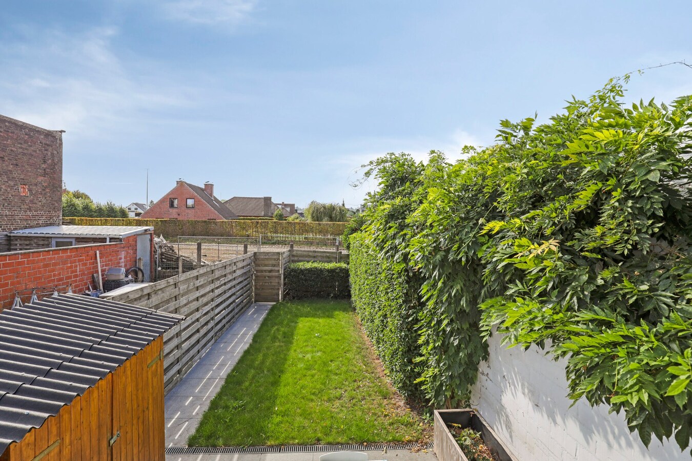 Hippe burgerwoning met gezellige zuidgerichte tuin 