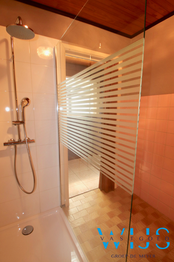 Ruim woonhuis op een zeer rustige locatie in Ertvelde ! 