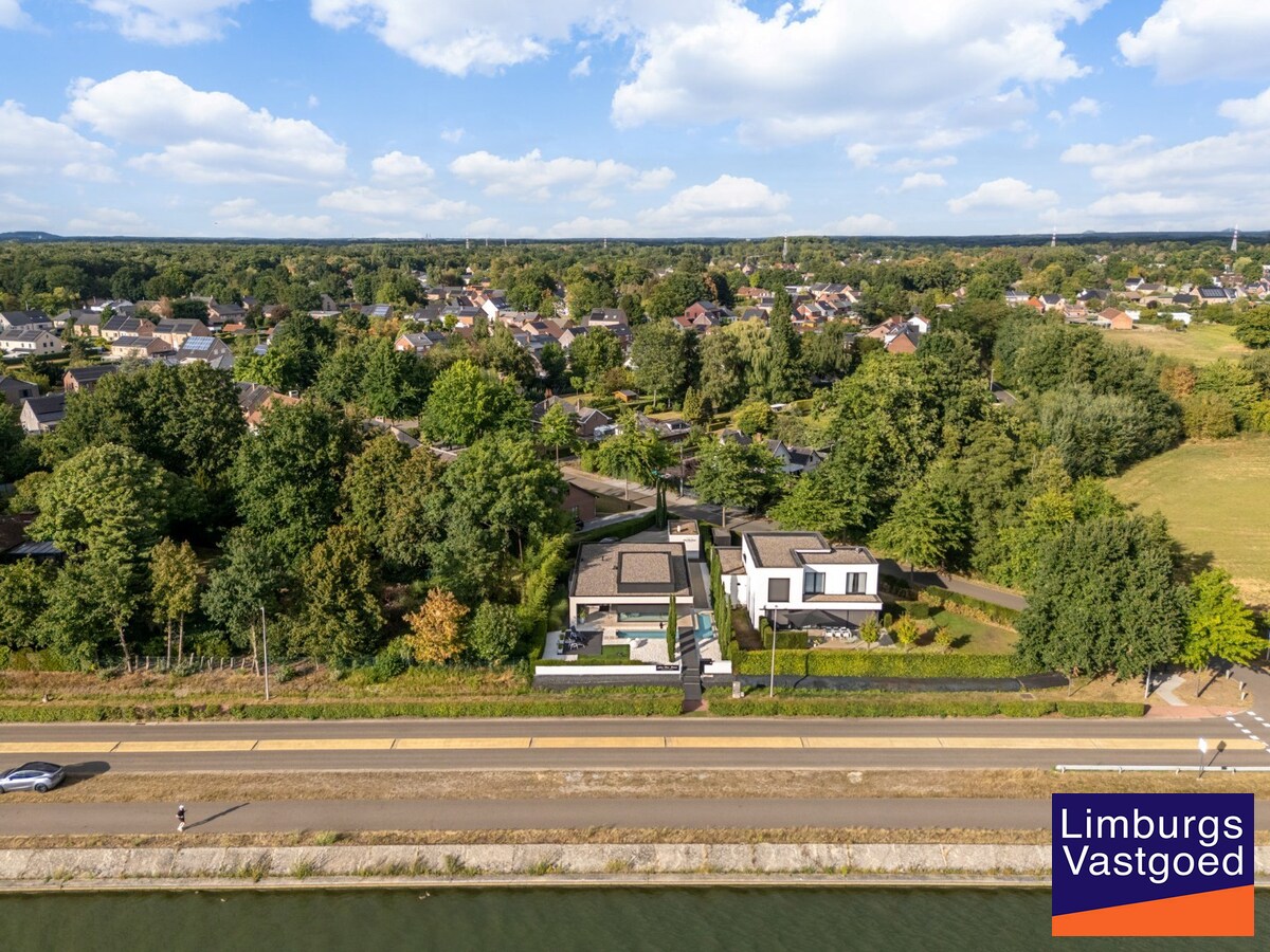 Unieke designvilla met zwembad en panoramisch uitzicht op het Albertkanaal 
