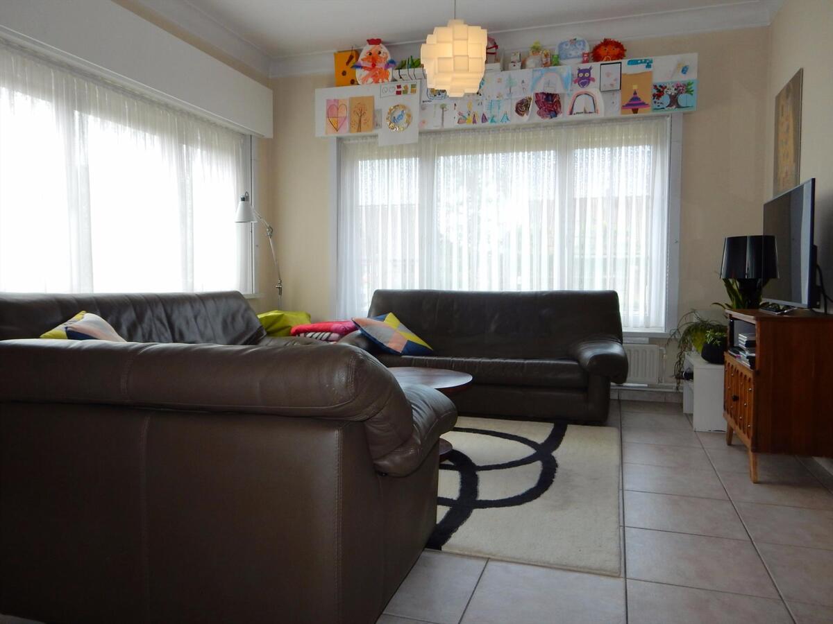 Karaktervolle woning met grote tuin 