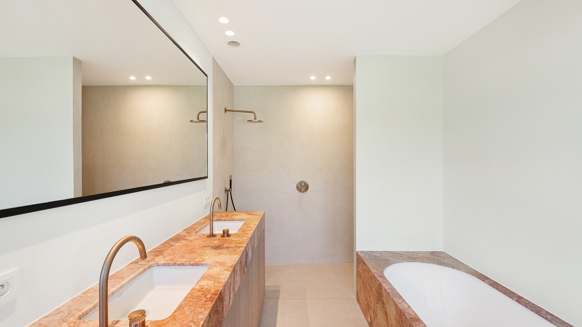 Impressionnante villa neuve au cœur du Zoute, à quelques pas du golf de Knokke. 