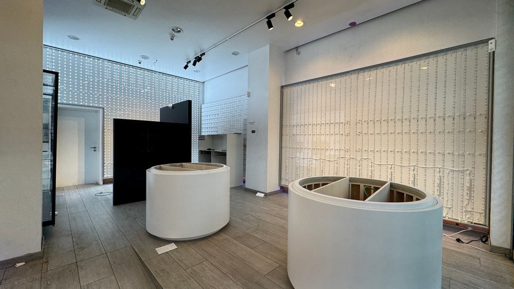 Handelsruimte te huur in herenwoning aan 't Zuid in Gent