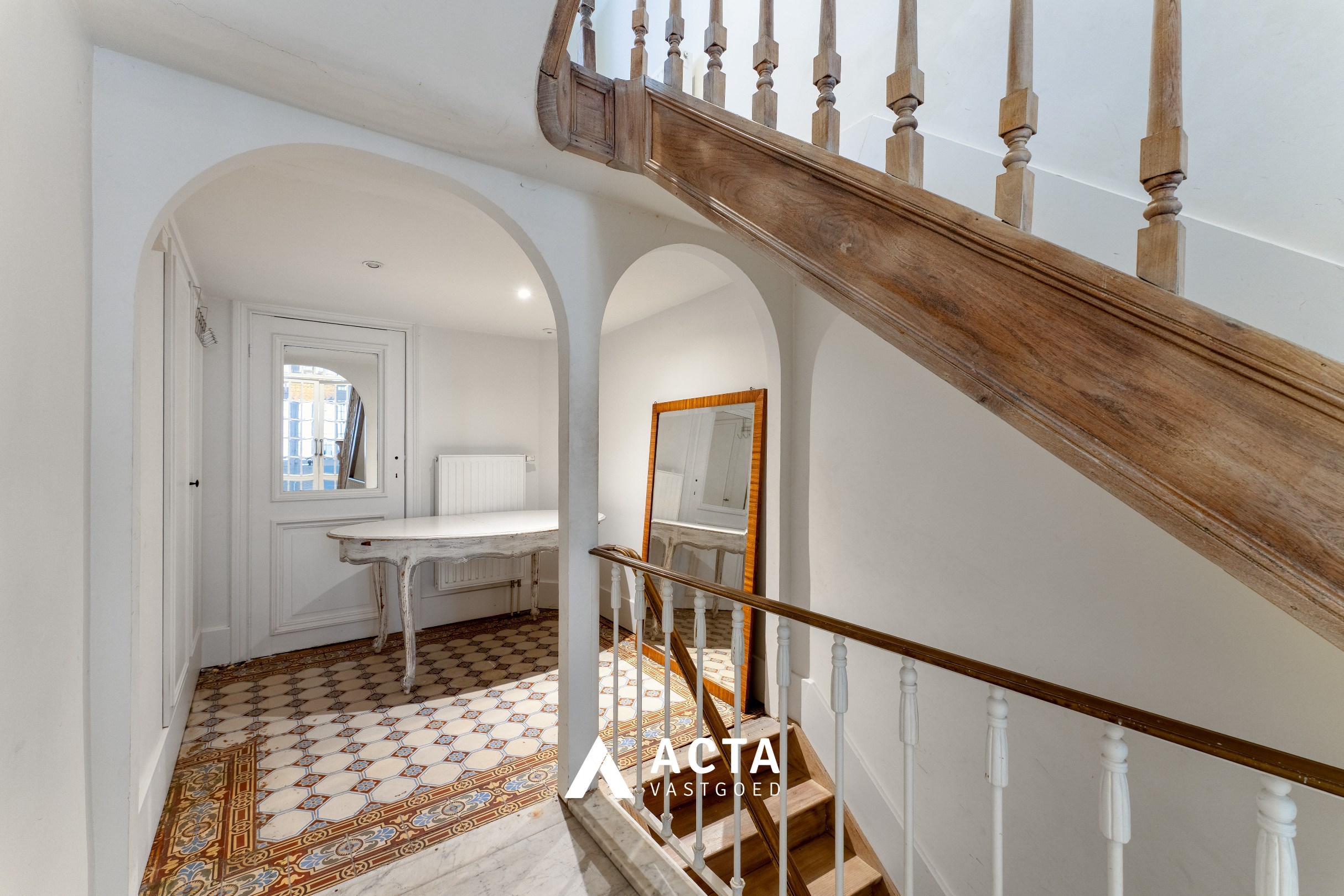 Gerenoveerd herenhuis in het centrum van Oostende 