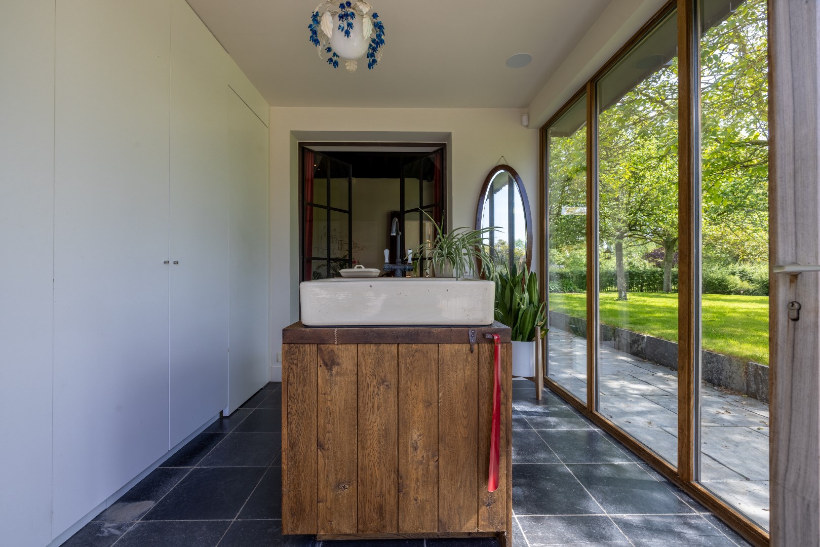 Unieke, compleet gerestaureerde hoeve in het pittoreske Drongen 