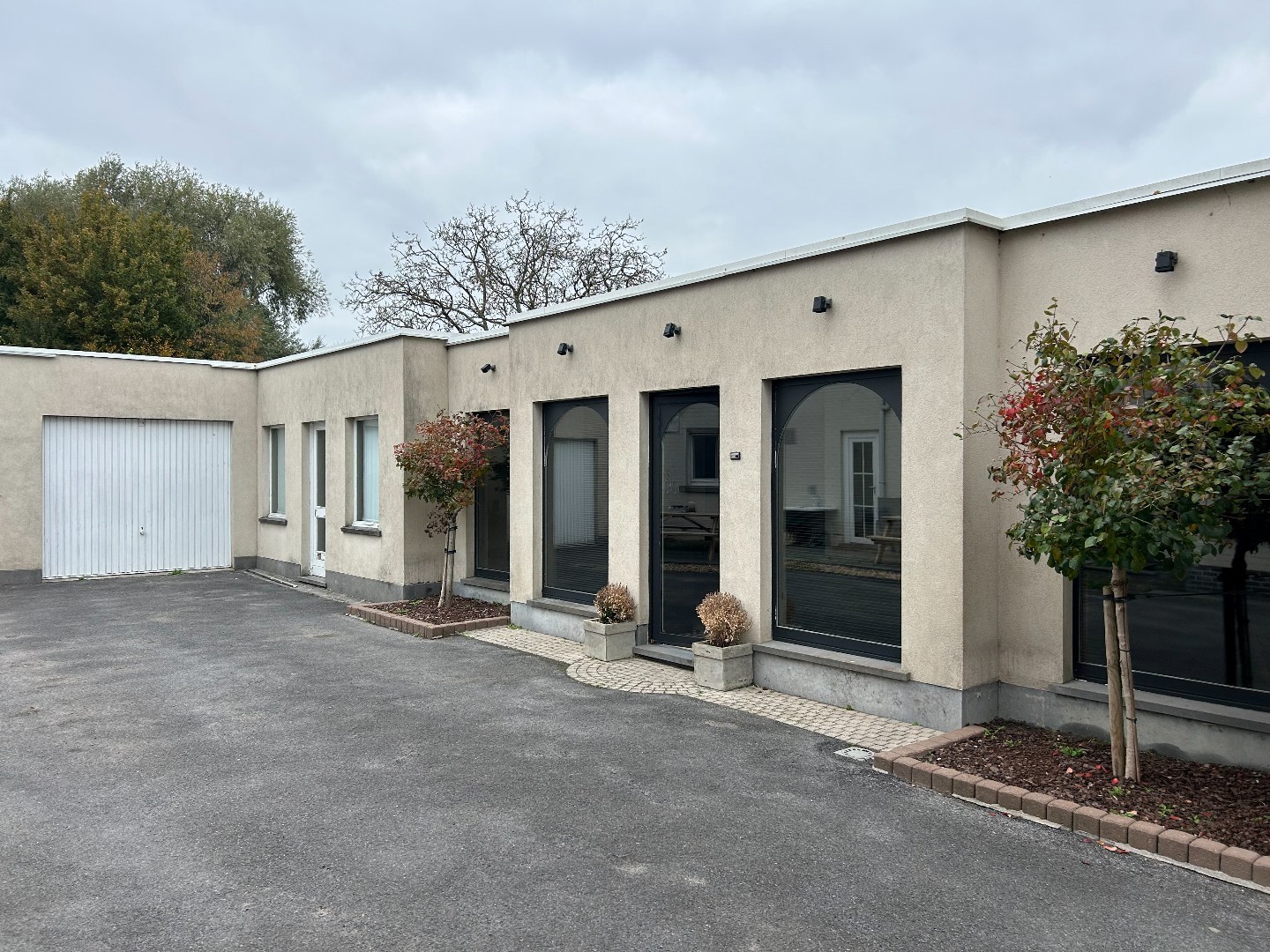 Ruime woning met garage en tuin op 522m² 