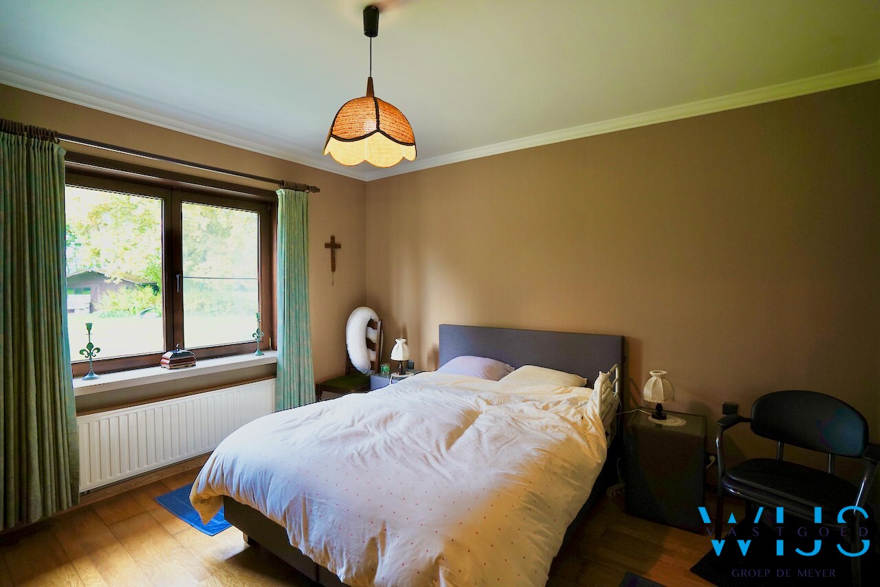 Tijdloze woning op 4.299 m² te Ertvelde 