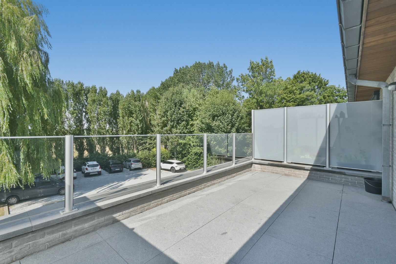 Duplexappartement met 3 slaapkamers te huur in Eernegem! 