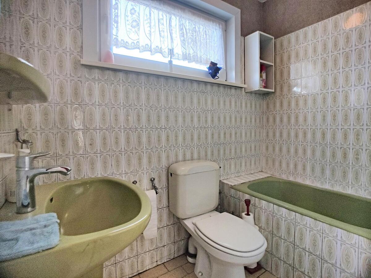 Rustig gelegen, degelijke gezinswoning met grote tuin - Zeebrugge 