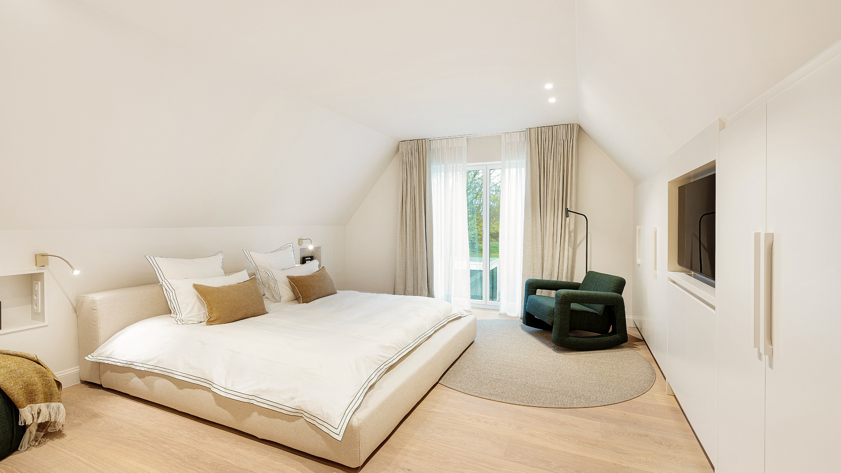 Luxueuze alleenstaande villa met 5 slaapkamers op rustige ligging in Knokke 