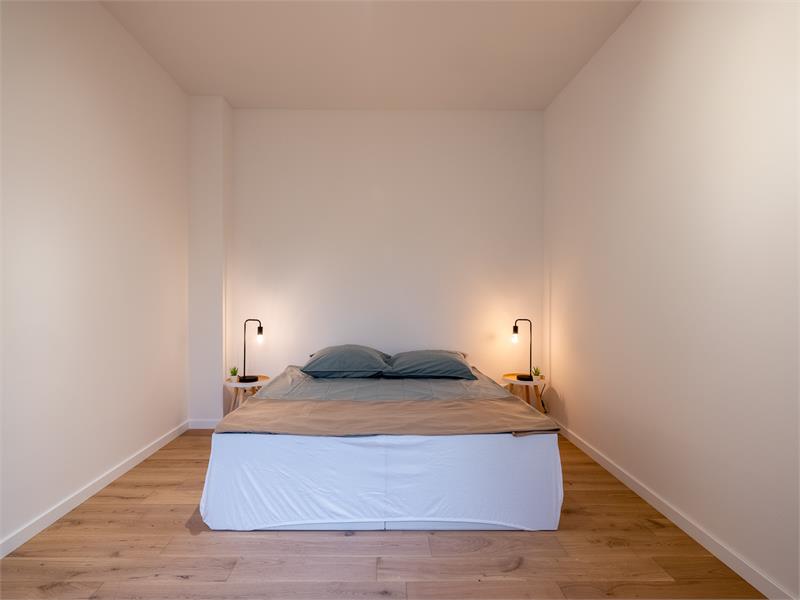 Volledig gerenoveerd appartement met 3 slaapkamers 