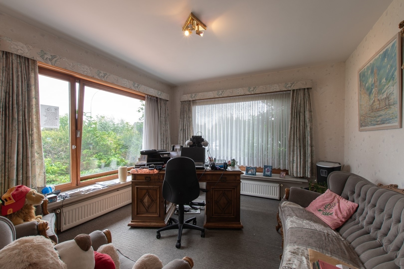 Statige, te moderniseren villa in een residentiële wijk - Blankenberge 