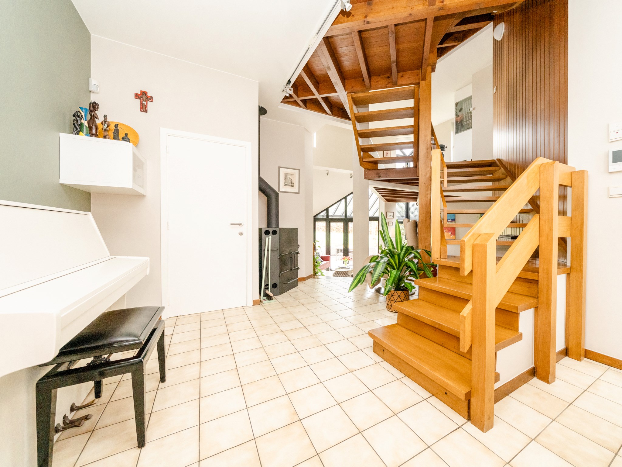 Energiezuinige woning met 5kamers, 2 bdk en prachtige tuin 