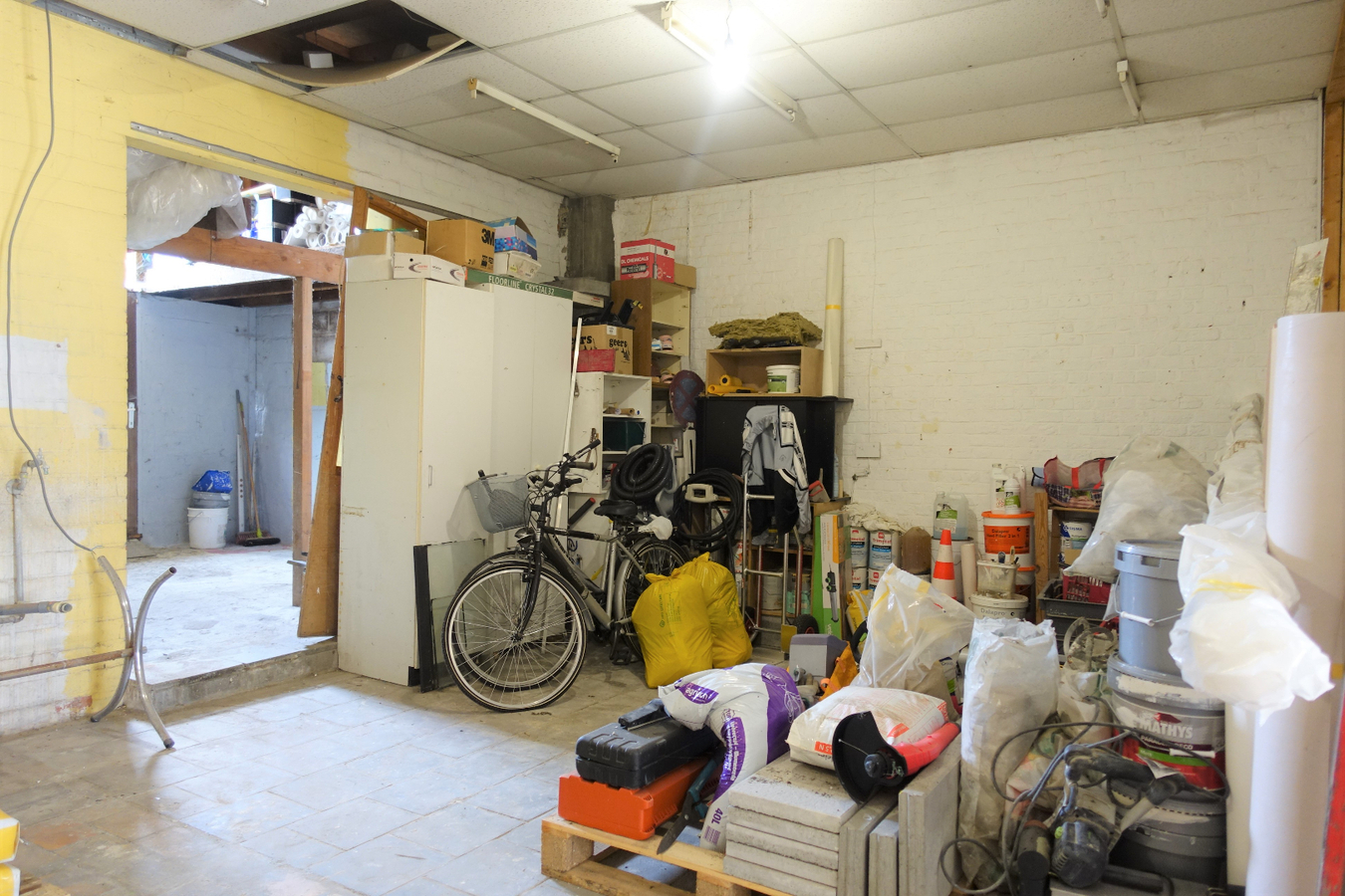 Ruime moderne woning aan het centrum van Aartrijke 