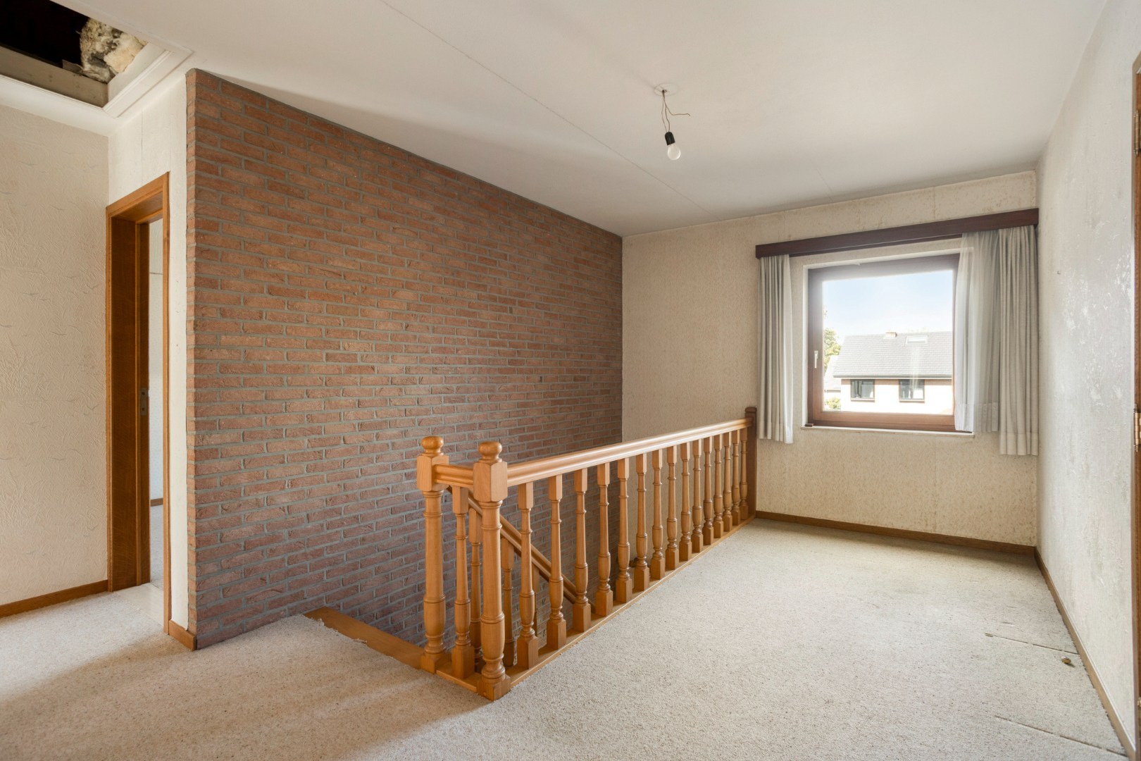 Ruime gezinswoning met grote tuin op perceel van 10a 29ca in Oud-Heverlee – bewoonbare opp. 226 m² 