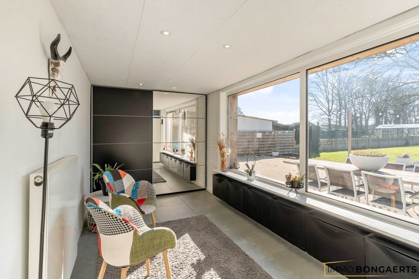 Volledig gerenoveerde woning met 4 slaapkamers 