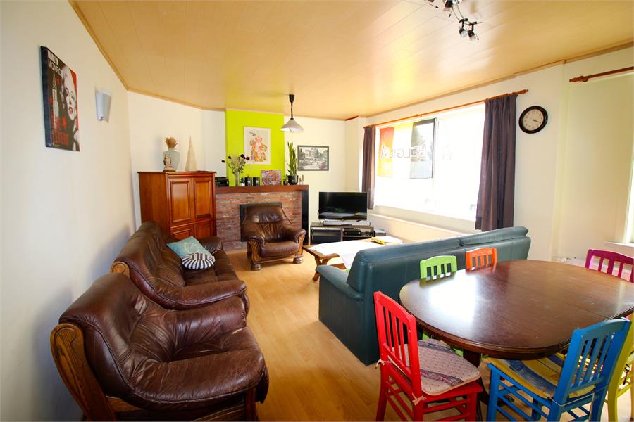 Instapklare, aangename woning op boogscheut van centrum Gent 