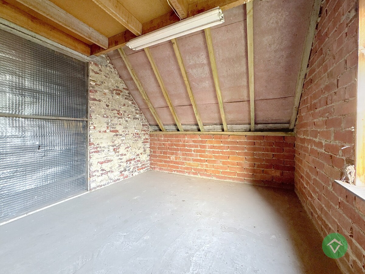 Alleenstaande woning met vergezichten te Zwevezele 