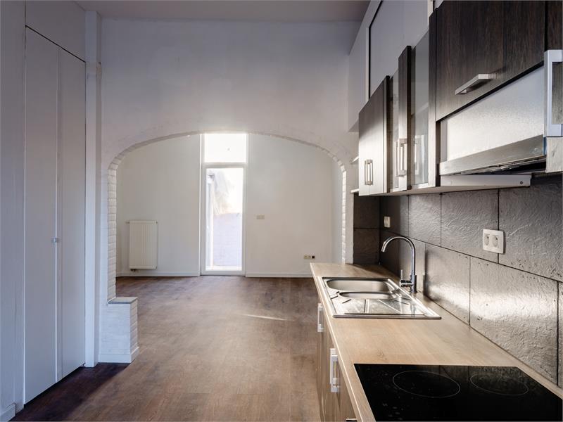 Nieuw gerenoveerde duplex 