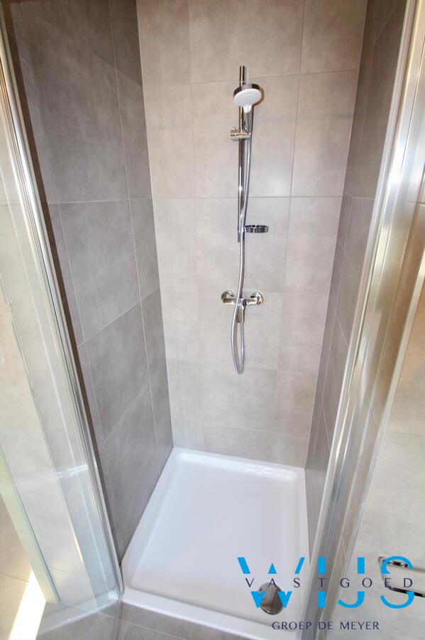 Rustig gelegen nieuwbouwwoning te LIEVEGEM WAARSCHOOT ! 