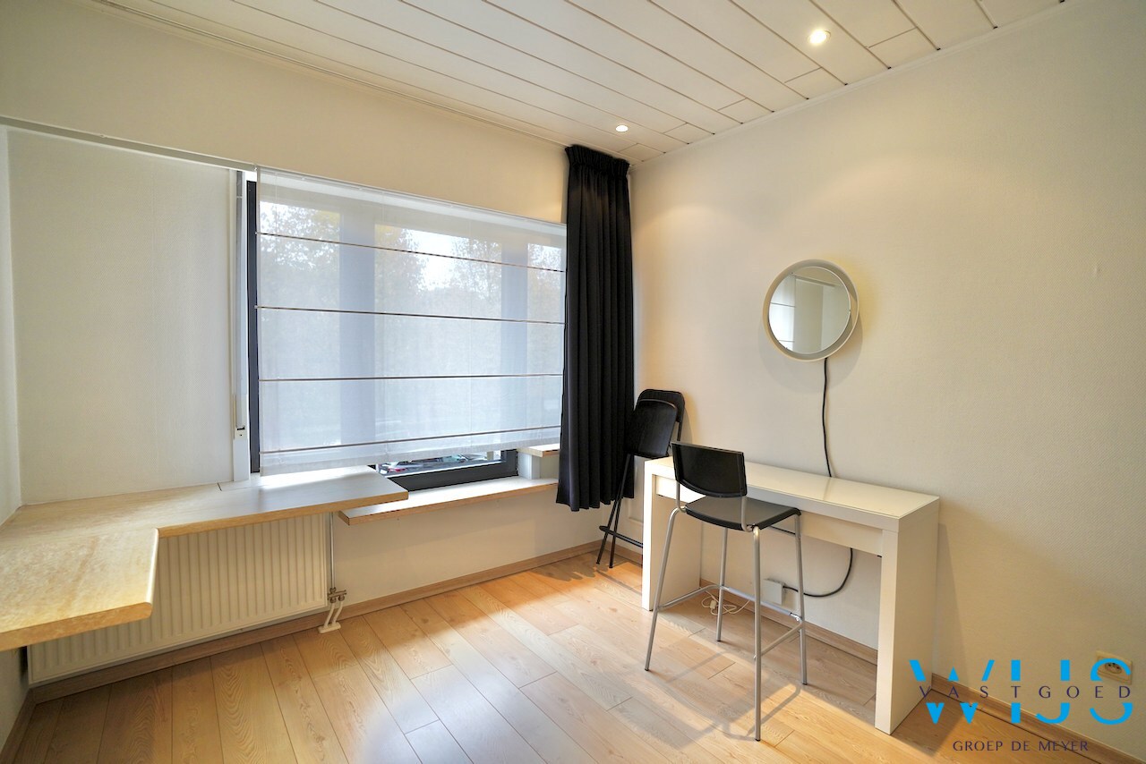 Instapklaar appartement in hartje Ertvelde ! 