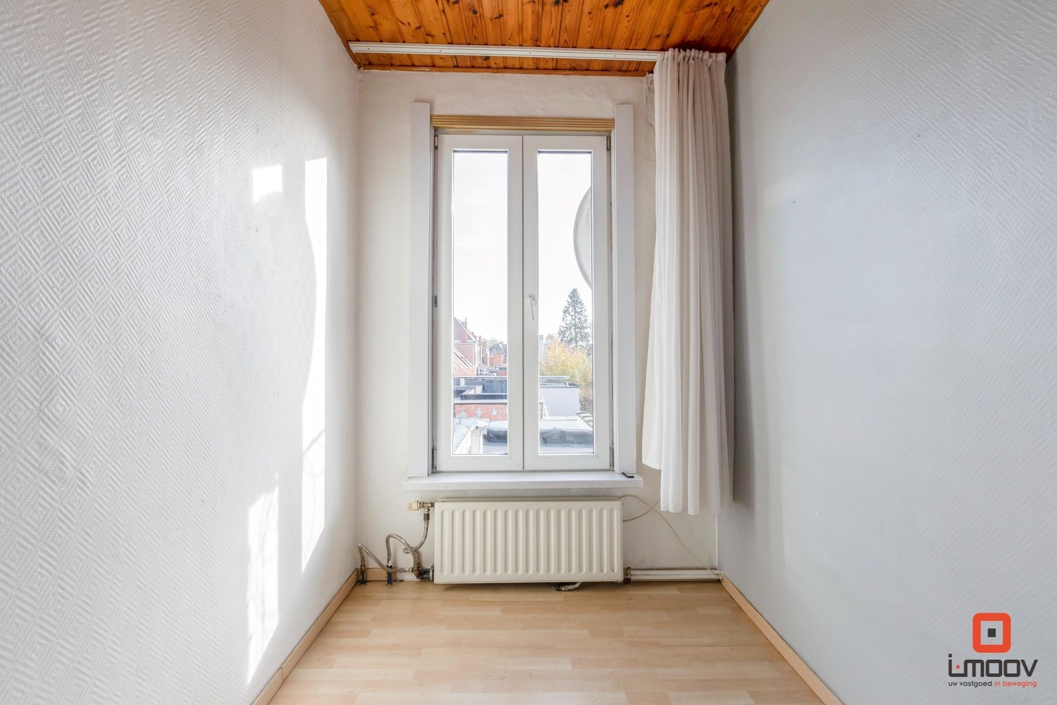 Ruime gezinswoning te koop in Sint-Amandsberg! 