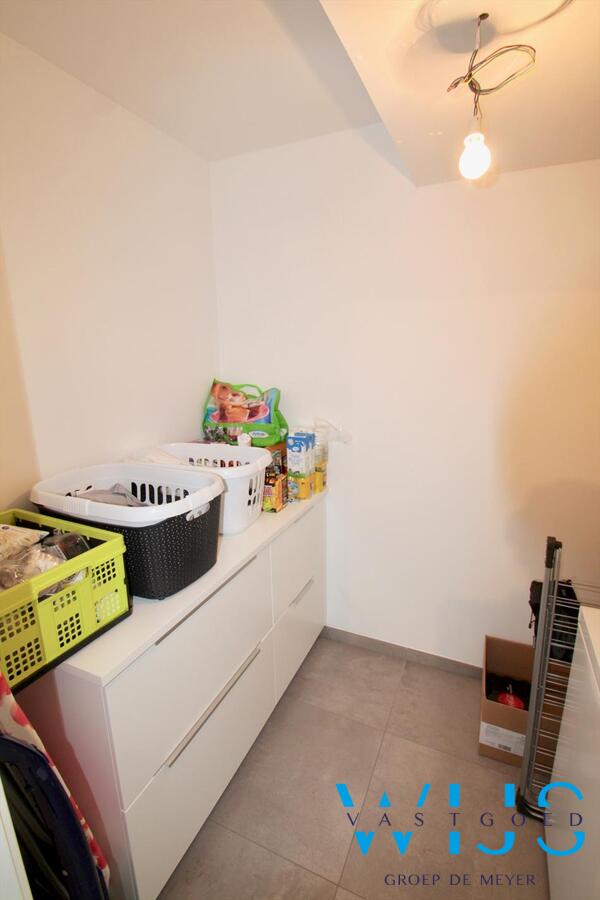 Prachtig afgewerkt appartement in hartje Wippelgem EVERGEM! 