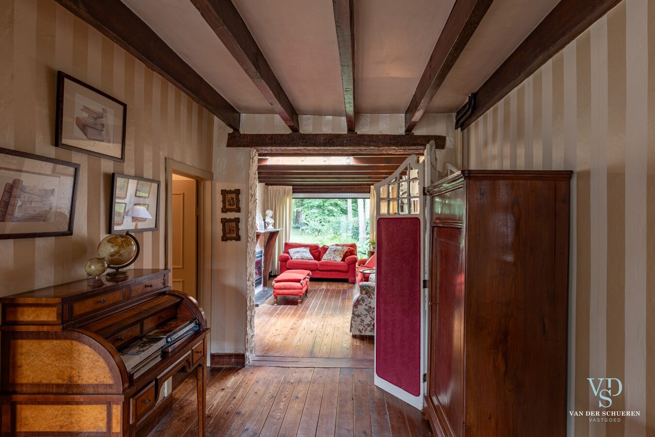 Charmante woning nabij centrum Gavere (op ca. 1255 m²) 