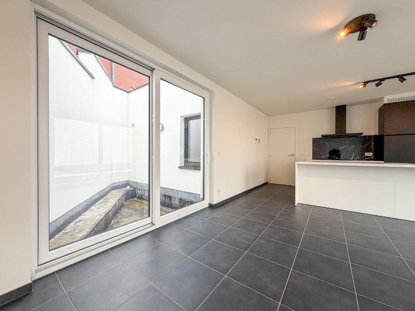 Energiezuinig appartement, nieuwbouw, met 2 slpk en zonneterras, Torhout 