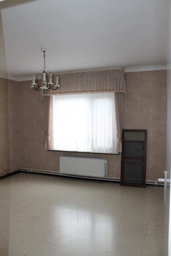 Charmante halfopen woning met 2 slaapkamers 