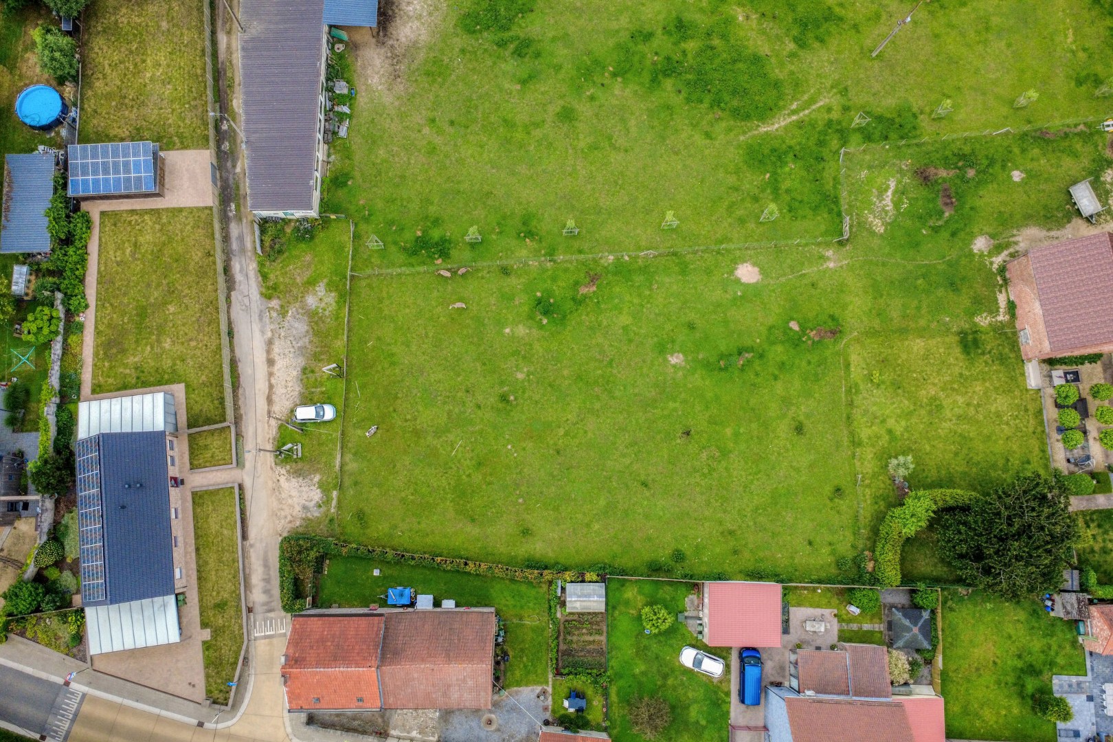 Uniek gelegen perceel bouwgrond voor open bebouwing - 13a 76ca 