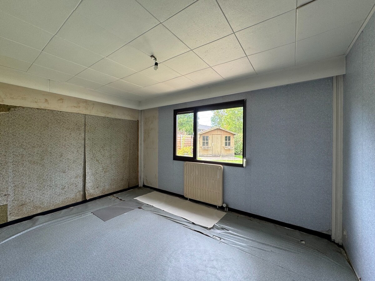 Gezinswoning met tuin en 3 slaapkamers in doodlopende straat te Heist. 