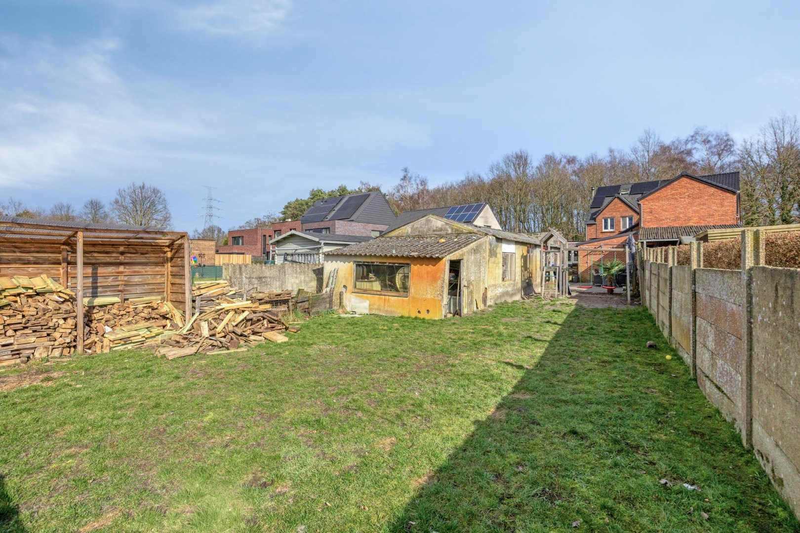 Rustig gelegen, energiezuinige gezinswoning met 4 slpk. in Mol-Sluis 