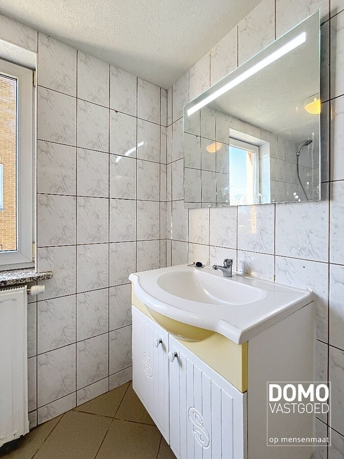DUPLEXAPPARTEMENT MET TERRAS TE STOKROOIE 