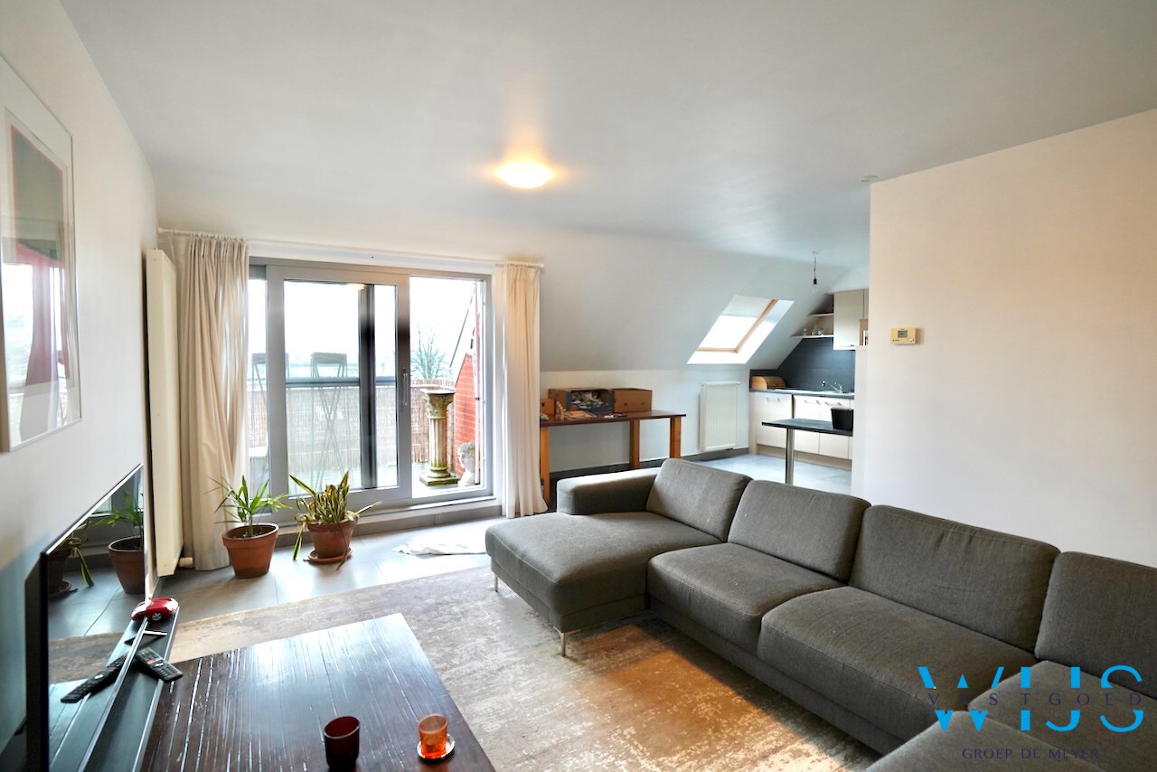 Gezellig tweeslaapkamer appartement met terras te Assenede ! 