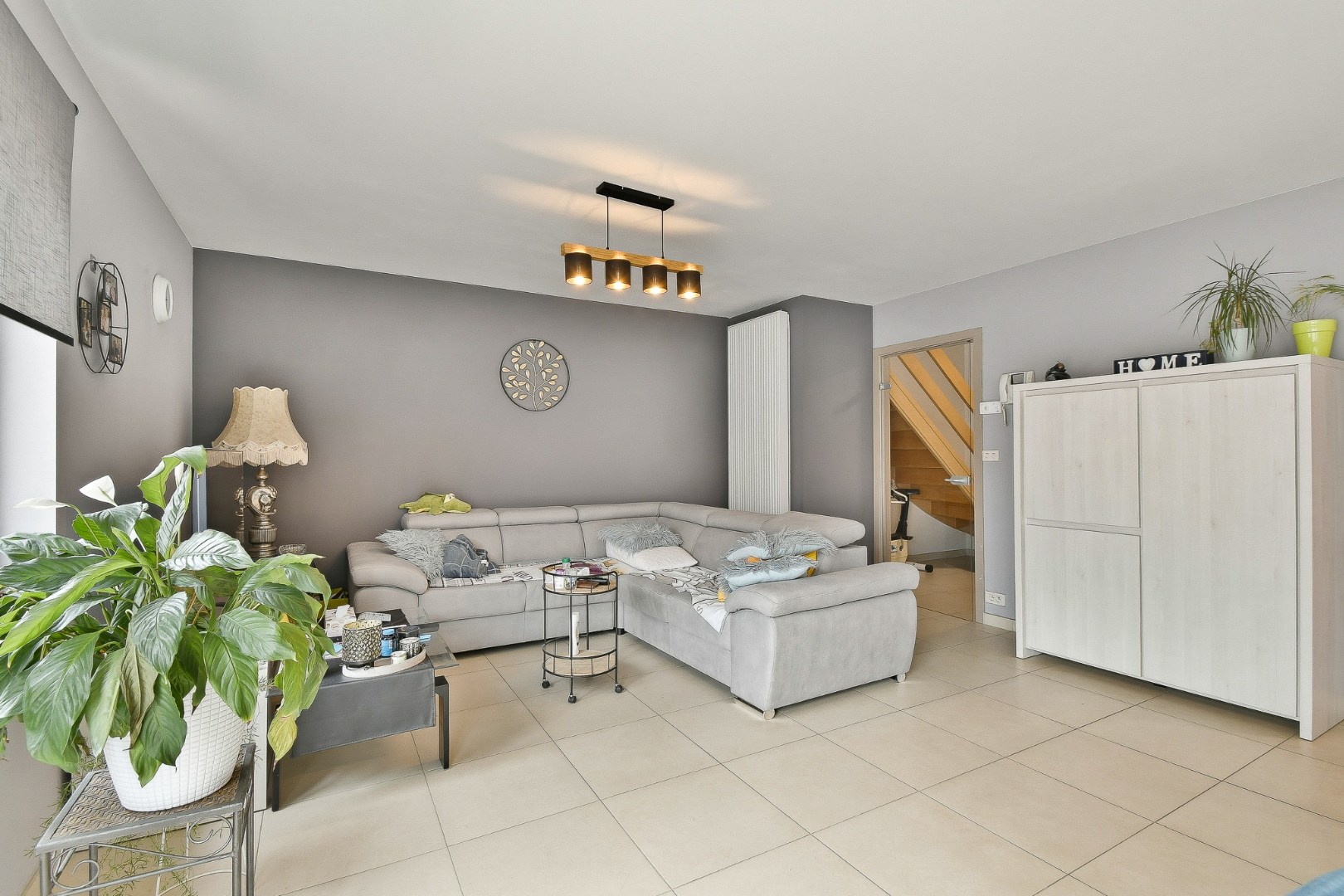 Duplex-appartement in rustige residentie met twee slaapkamers en terras 