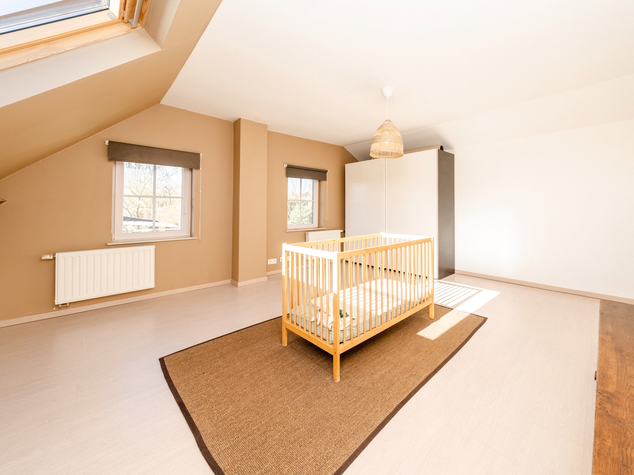 Vrijstaande woning met 3 kamers te midden het groen 