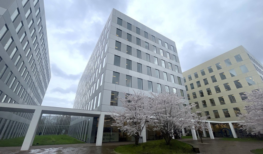 Duurzame kantoren te huur in Post X langs de Ring in Berchem