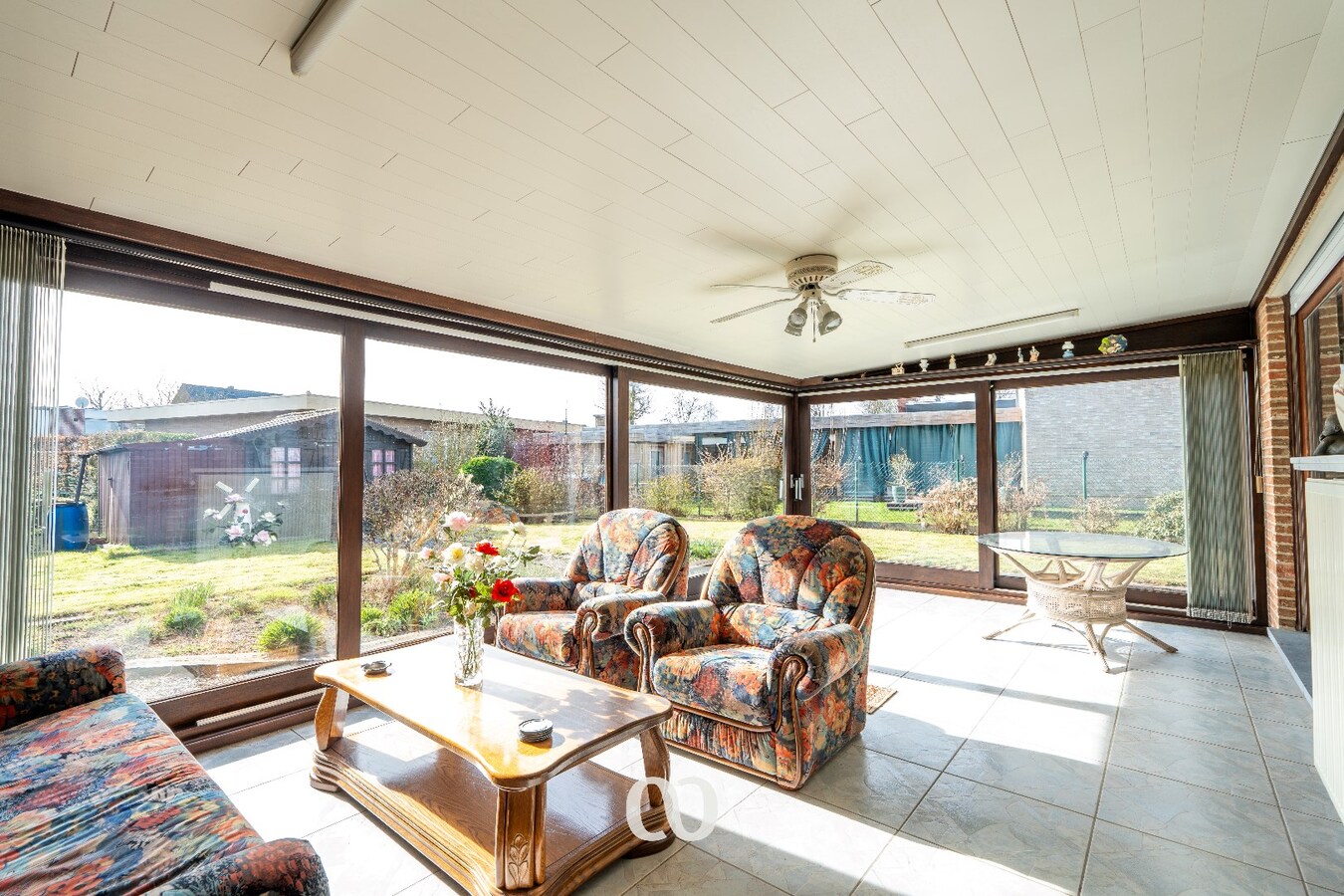 Open bebouwing met mogelijkheid tot 5 slaapkamers 