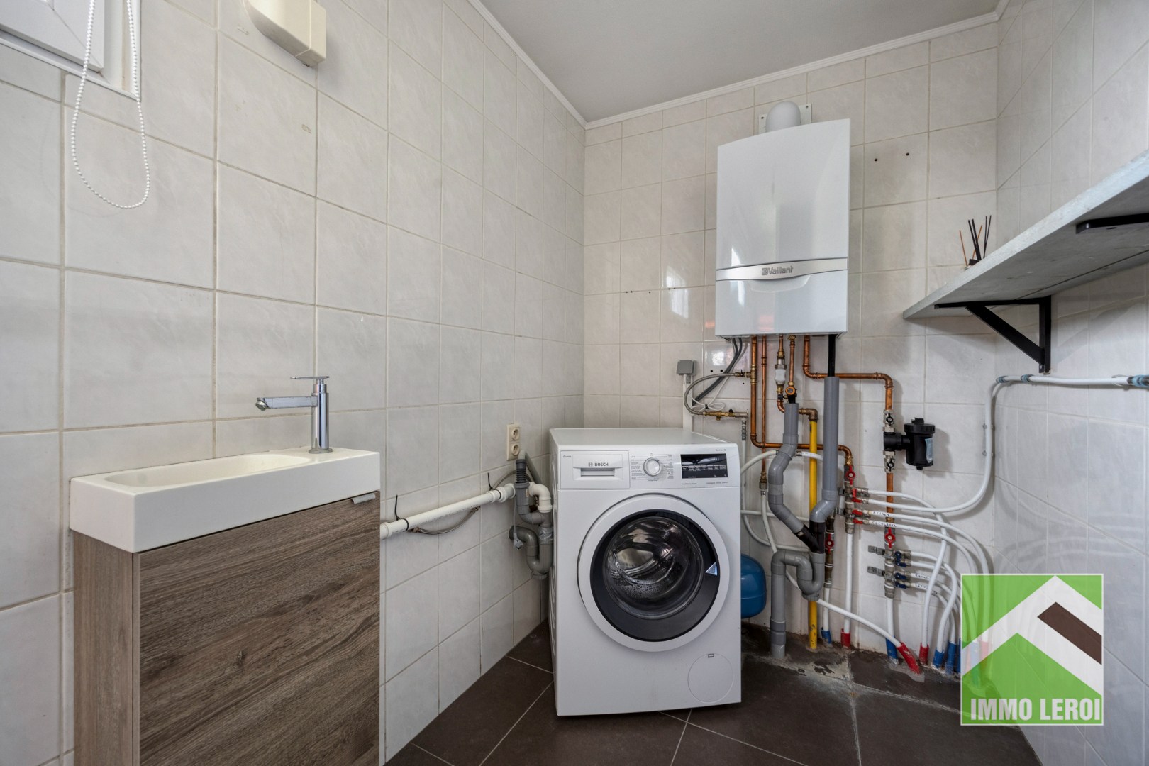 Wasplaats met lavabo
