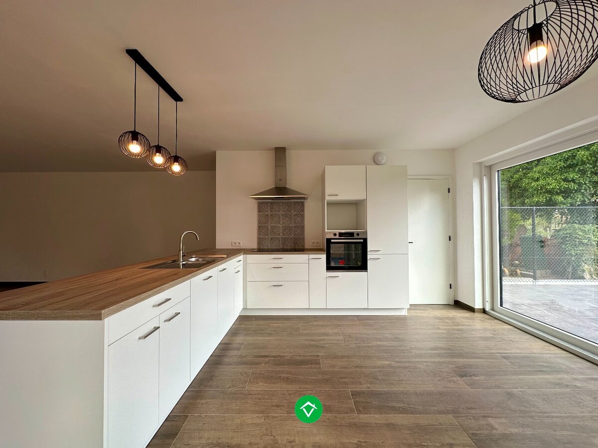Instapklare woning met 3 slaapkamers en landelijke vergezichten te Bovekerke 