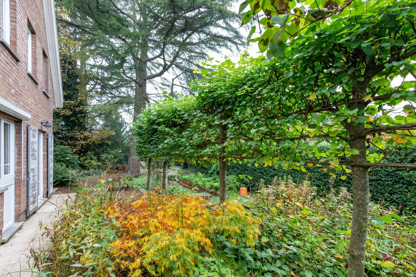 Charmante villa, door groen omgeven 